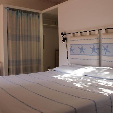 B&B Le Corti Di Aloa San Pantaleo Extérieur photo