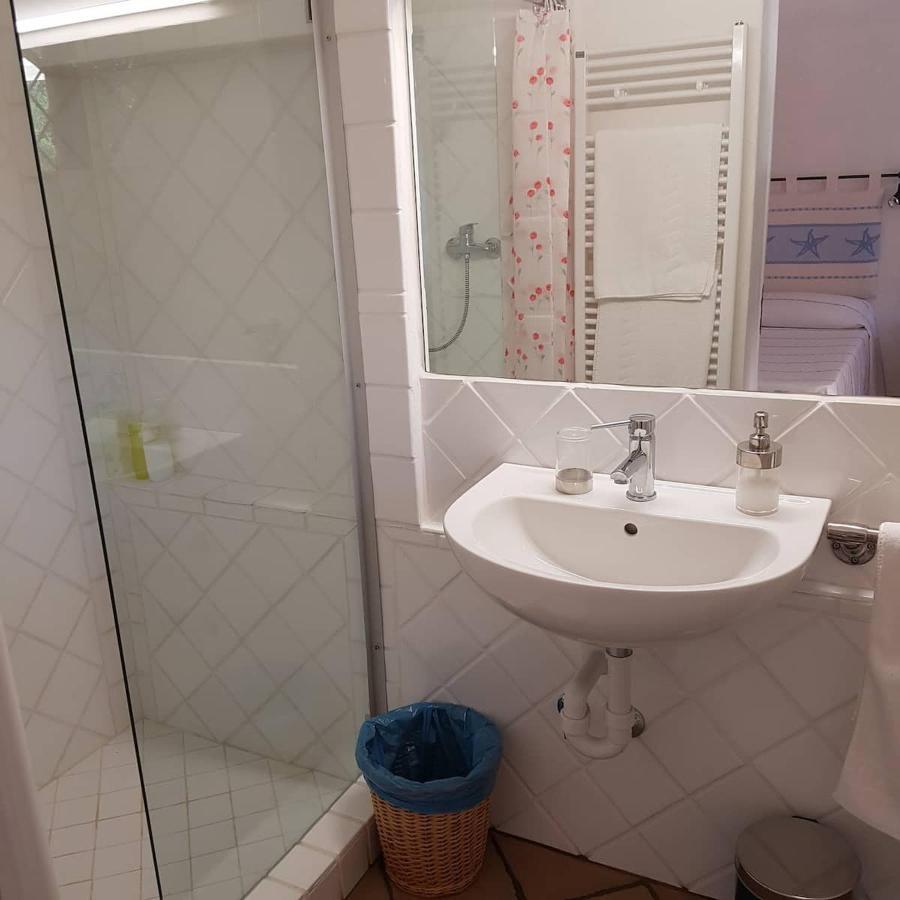 B&B Le Corti Di Aloa San Pantaleo Extérieur photo